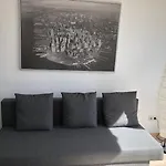 B - Sunny Business With Roof-top Terrace For 2-4 Guests Appartement
