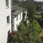 Studio B - Sunny City Business Apartment With Roof-Top Terrace For 2-4 Guests