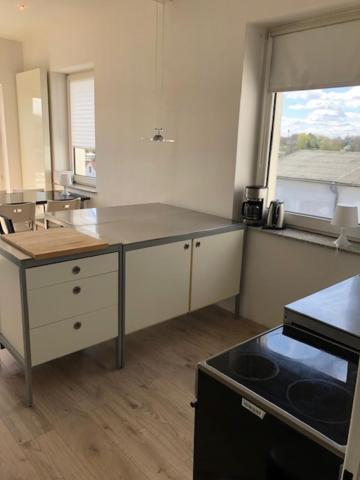 Apartment B - Sunny Business With Roof-top Terrace For 2-4 Guests Düsseldorf